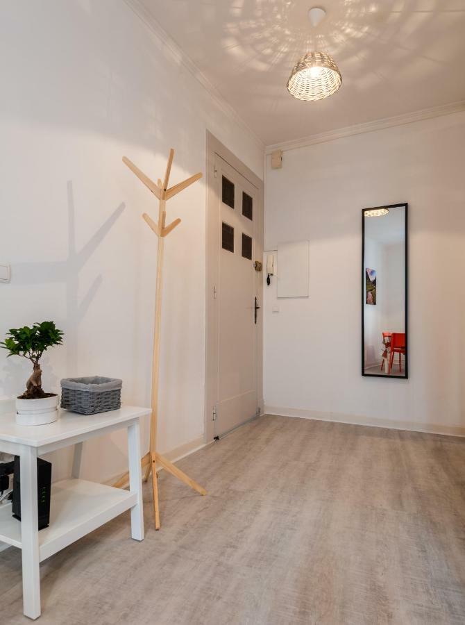 Appartement Coeur De Ville - Wifi - Lave-Seche Linge Pau Bagian luar foto